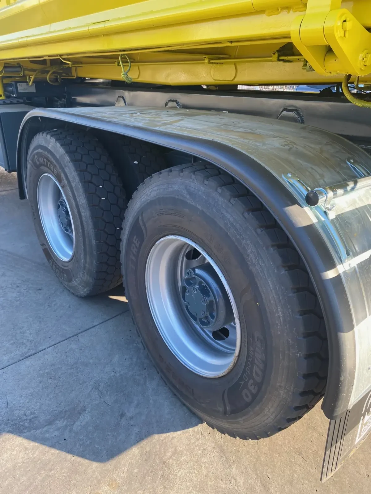 Volvo Fm 400 - Перфектен!!!, снимка 13 - Камиони - 56369807