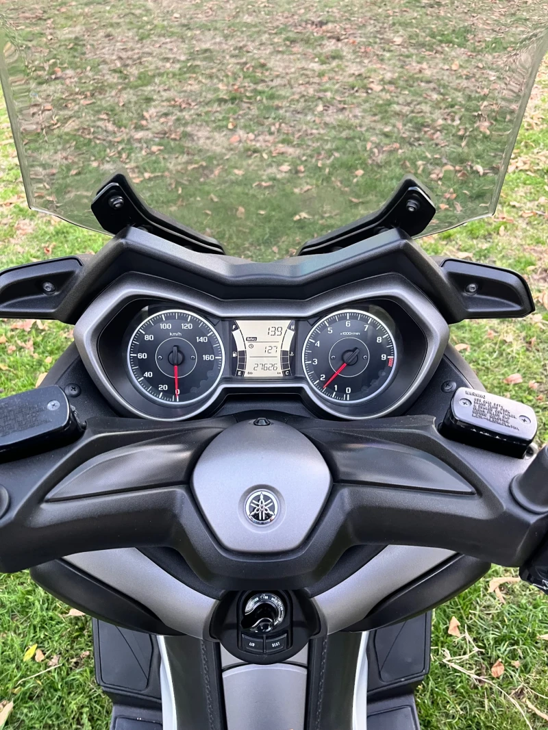 Yamaha X-max ABS TCS ABS LED, снимка 8 - Мотоциклети и мототехника - 52404228