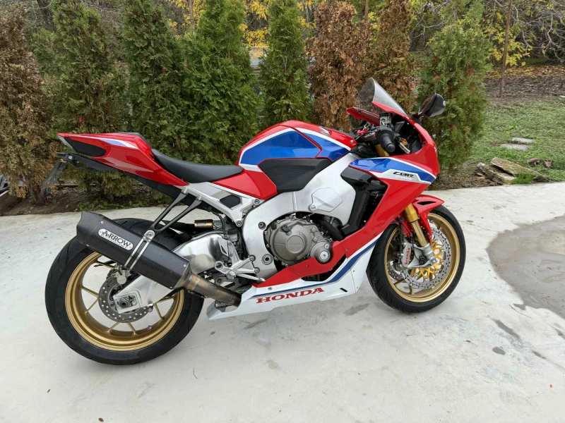 Honda Cbr 1000 SP1 , снимка 3 - Мотоциклети и мототехника - 52367371