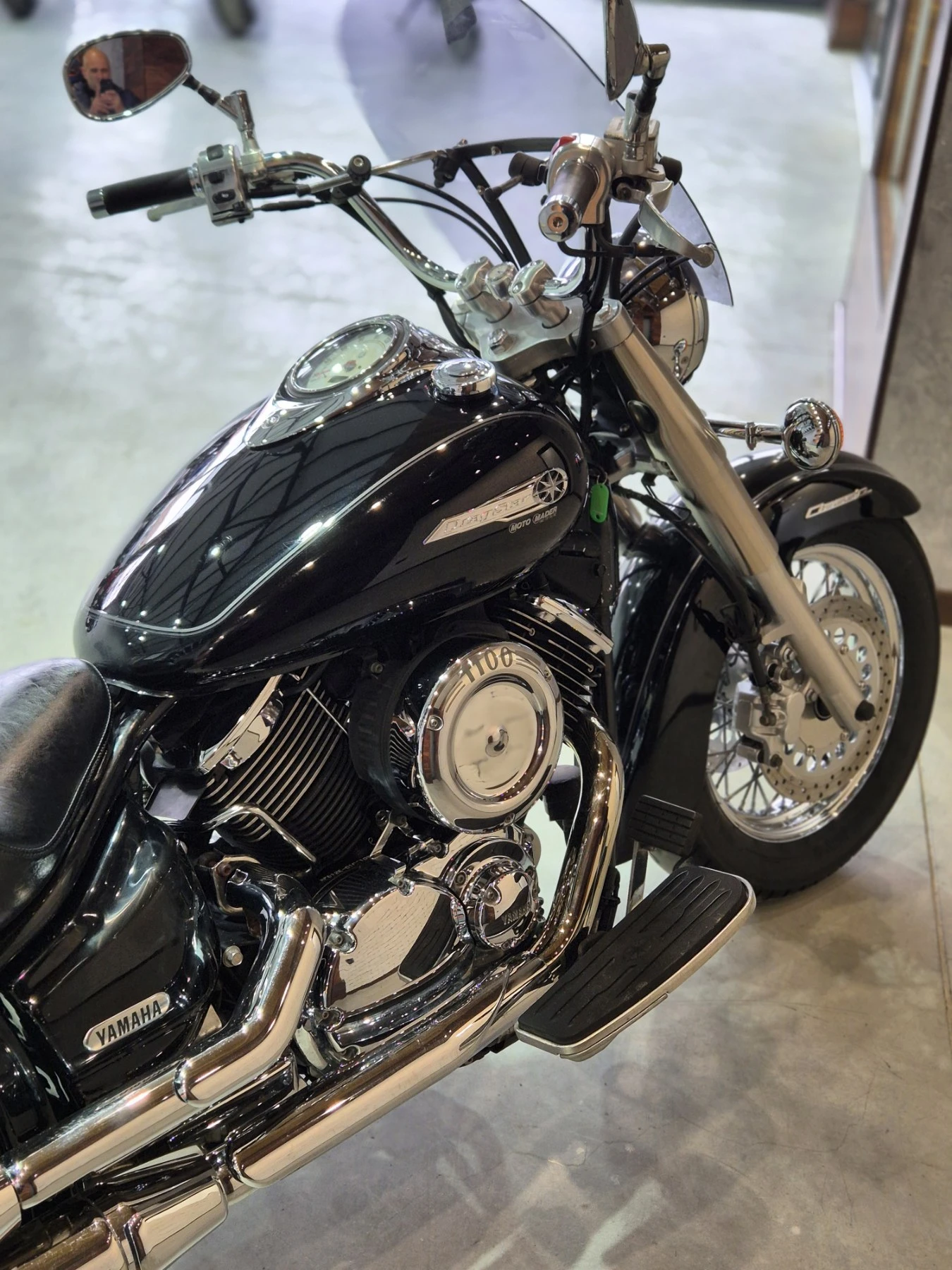 Yamaha Drag Star XVS 1100 Classic!!! 24000км!!! Нов внос ШВЕЙЦАРИЯ!, снимка 10 - Мотоциклети и мототехника - 53964030