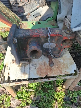 Трактор Владимировец Части за Т 25 Владимирец, снимка 16 - Селскостопанска техника - 53118630