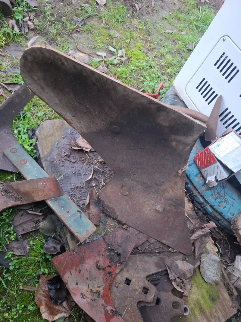 Трактор Владимировец Части за Т 25 Владимирец, снимка 15 - Селскостопанска техника - 53118630