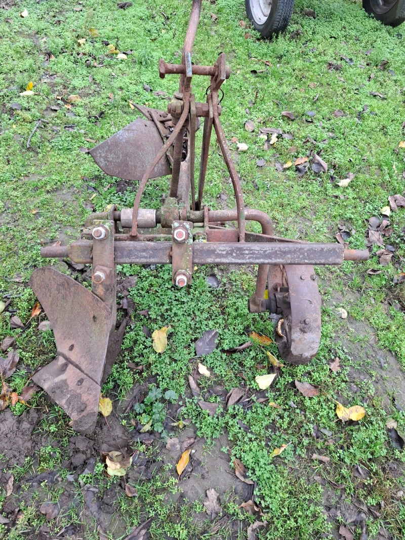 Трактор Владимировец Части за Т 25 Владимирец, снимка 13 - Селскостопанска техника - 52352710