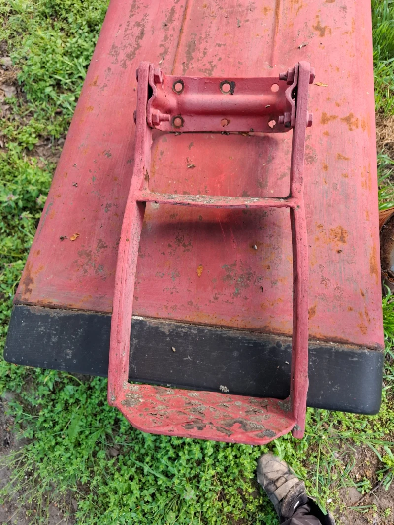 Трактор Владимировец Части за Т 25 Владимирец, снимка 3 - Селскостопанска техника - 52352710