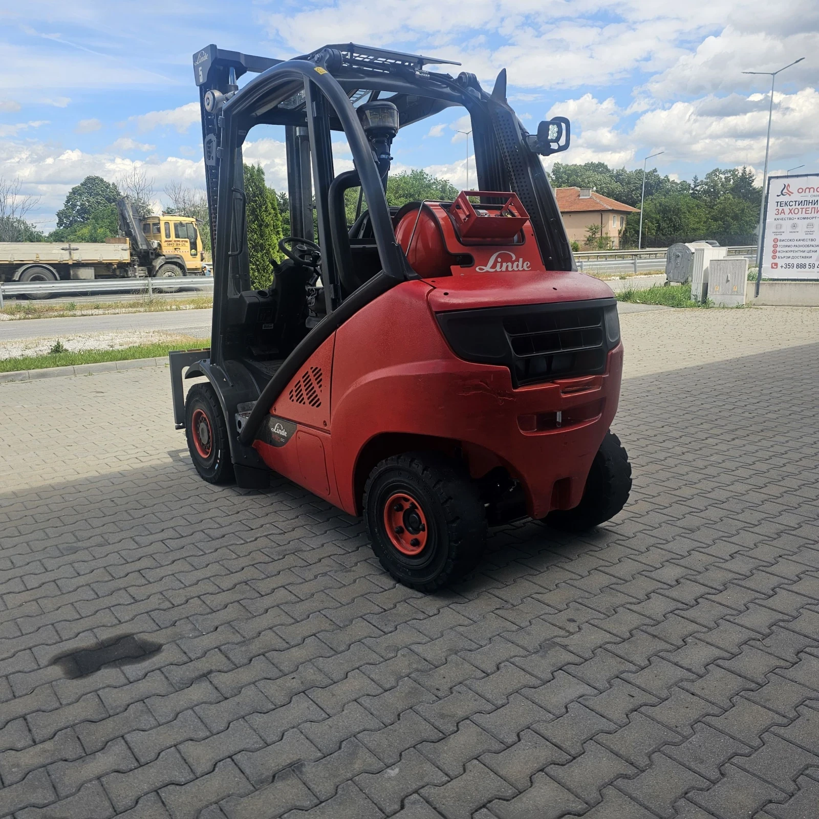 Мотокар Linde H30 EVO 2019, снимка 5 - Индустриална техника - 54356252
