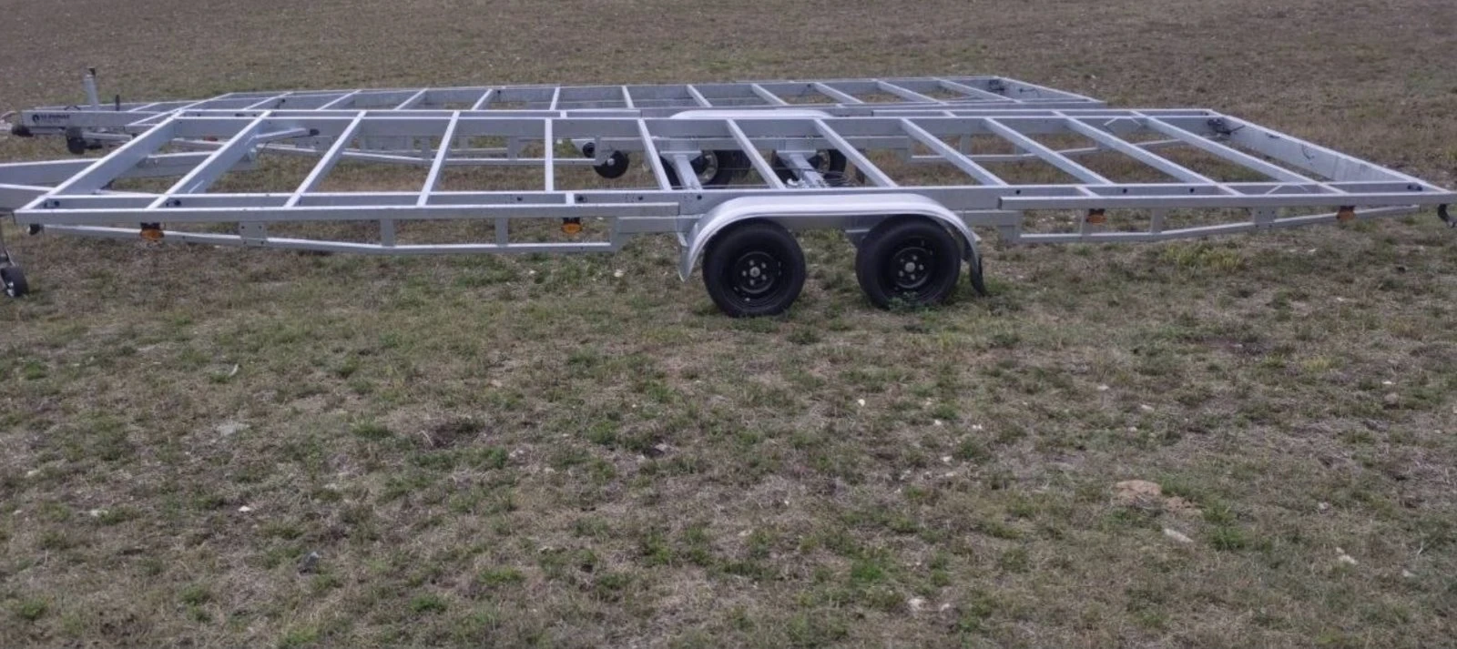 За автомобил Vlemmix TH840, снимка 3 - Ремаркета - 54140363