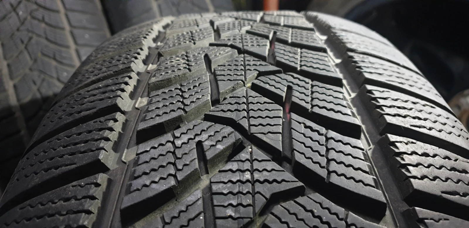 ���� 235/55R19 | Mobile.bg � ����������� 1