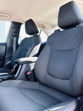 Toyota Corolla 1.8 Hybrid / Гаранция, снимка 8