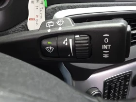 Volvo V40 Cross Country D3, снимка 16