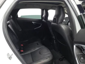 Volvo V40 Cross Country D3, снимка 11