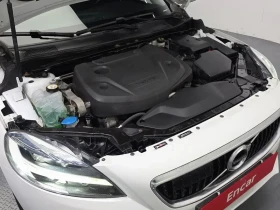 Volvo V40 Cross Country D3, снимка 6