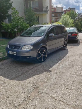 Обява за продажба на VW Touran 2.0 tdi ~5 900 лв. - изображение 9