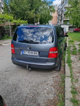 Обява за продажба на VW Touran 2.0 tdi ~5 900 лв. - изображение 11
