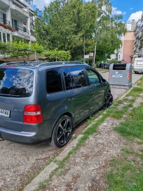 Обява за продажба на VW Touran 2.0 tdi ~5 900 лв. - изображение 3
