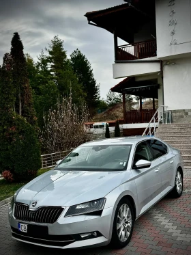 Обява за продажба на Skoda Superb ~32 000 лв. - изображение 1