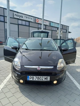 Fiat Punto GRANDE - 3150 € / 6160.86 лв. - 15473799 4