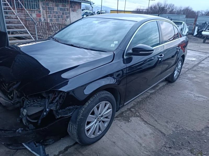 VW Passat 2.0TDI CFG 177k.c., снимка 2 - Автомобили и джипове - 43870977