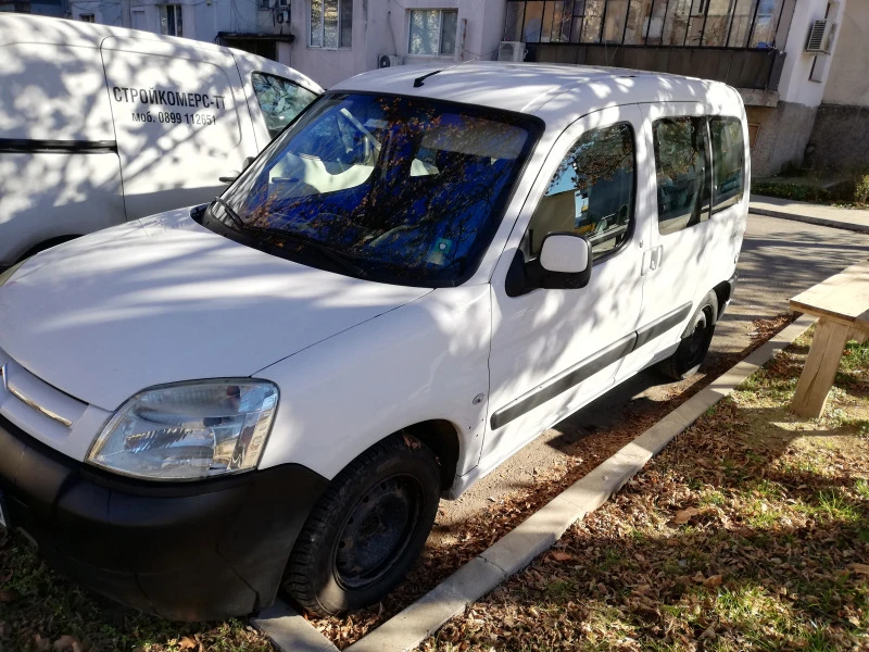 Citroen Berlingo, снимка 4 - Автомобили и джипове - 47452512