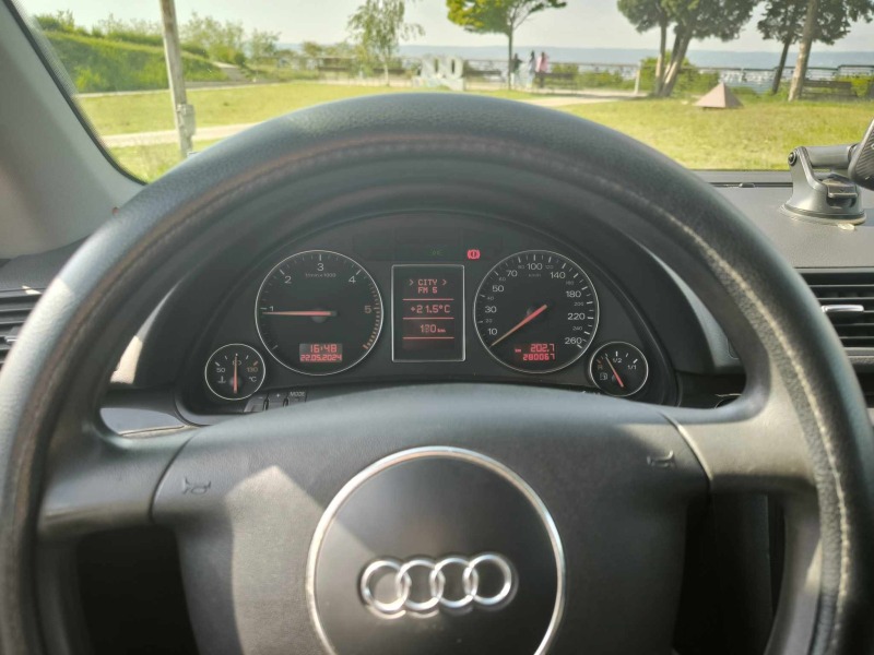 Audi A4, снимка 11 - Автомобили и джипове - 45916412