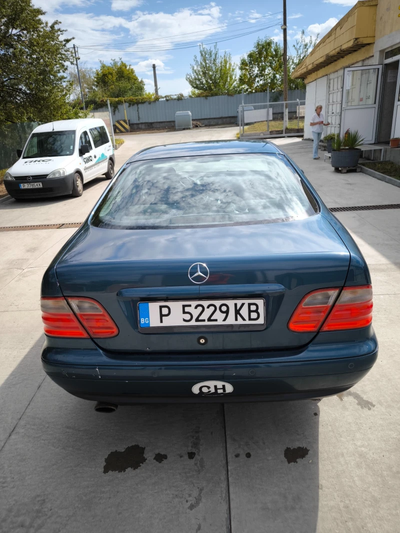 Mercedes-Benz CLK V6, снимка 5 - Автомобили и джипове - 47232282