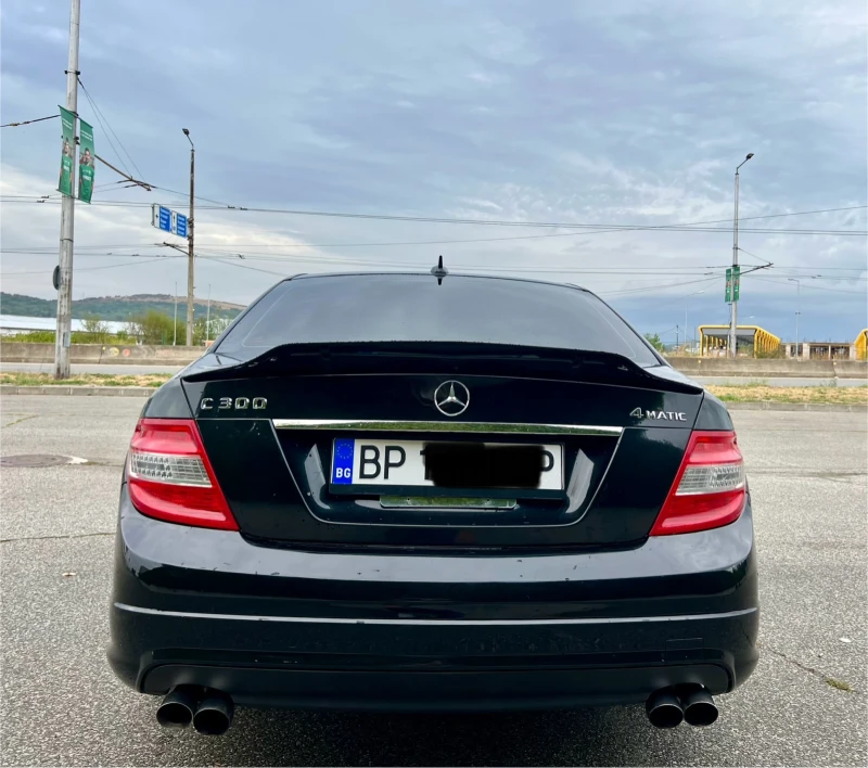 Mercedes-Benz C 300 4Matic AMG , снимка 6 - Автомобили и джипове - 48006757