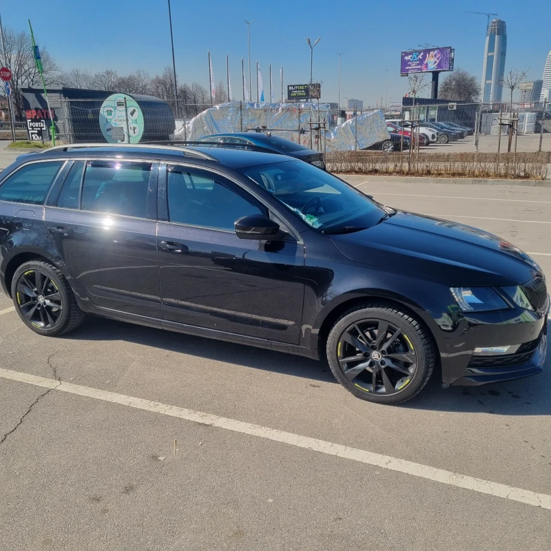 Skoda Octavia 1.5 TSI Sportline, снимка 2 - Автомобили и джипове - 48079440