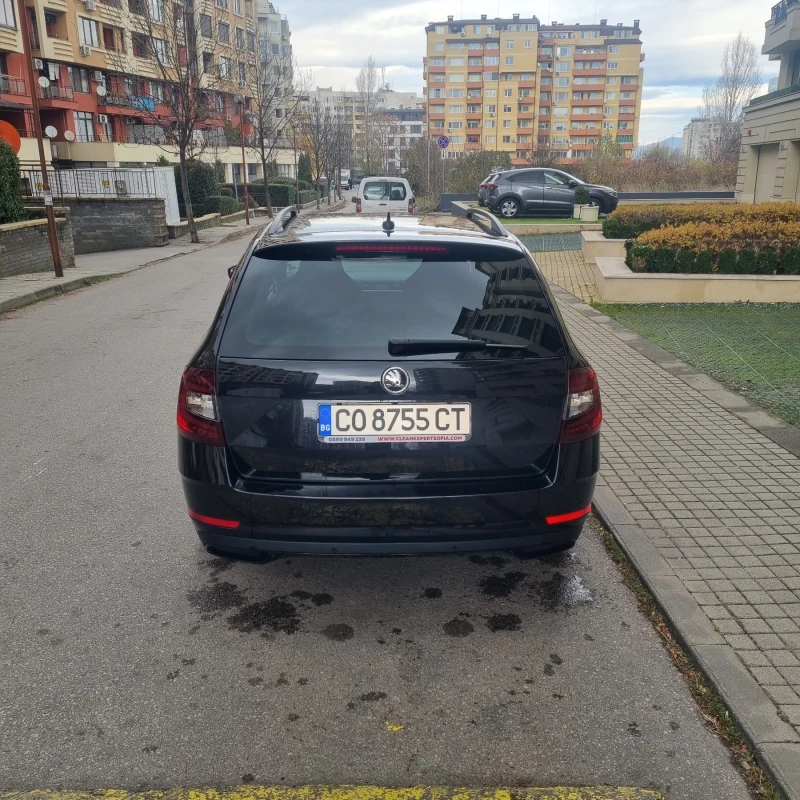 Skoda Octavia 1.5 TSI Sportline, снимка 4 - Автомобили и джипове - 48079440