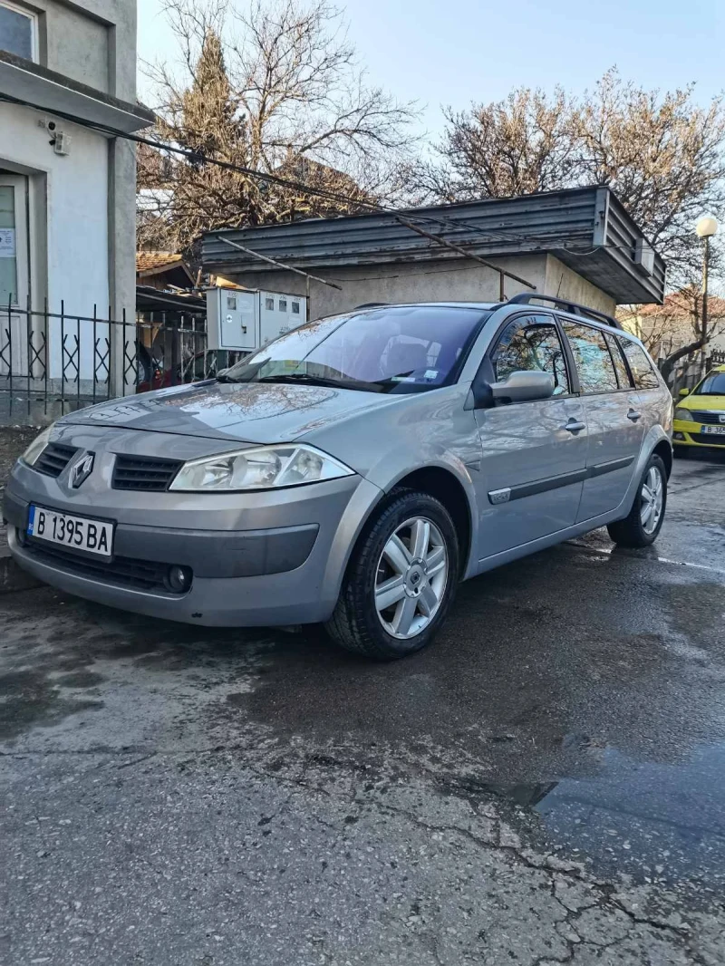 Renault Megane II 1.6 ГАЗ, снимка 2 - Автомобили и джипове - 48731832