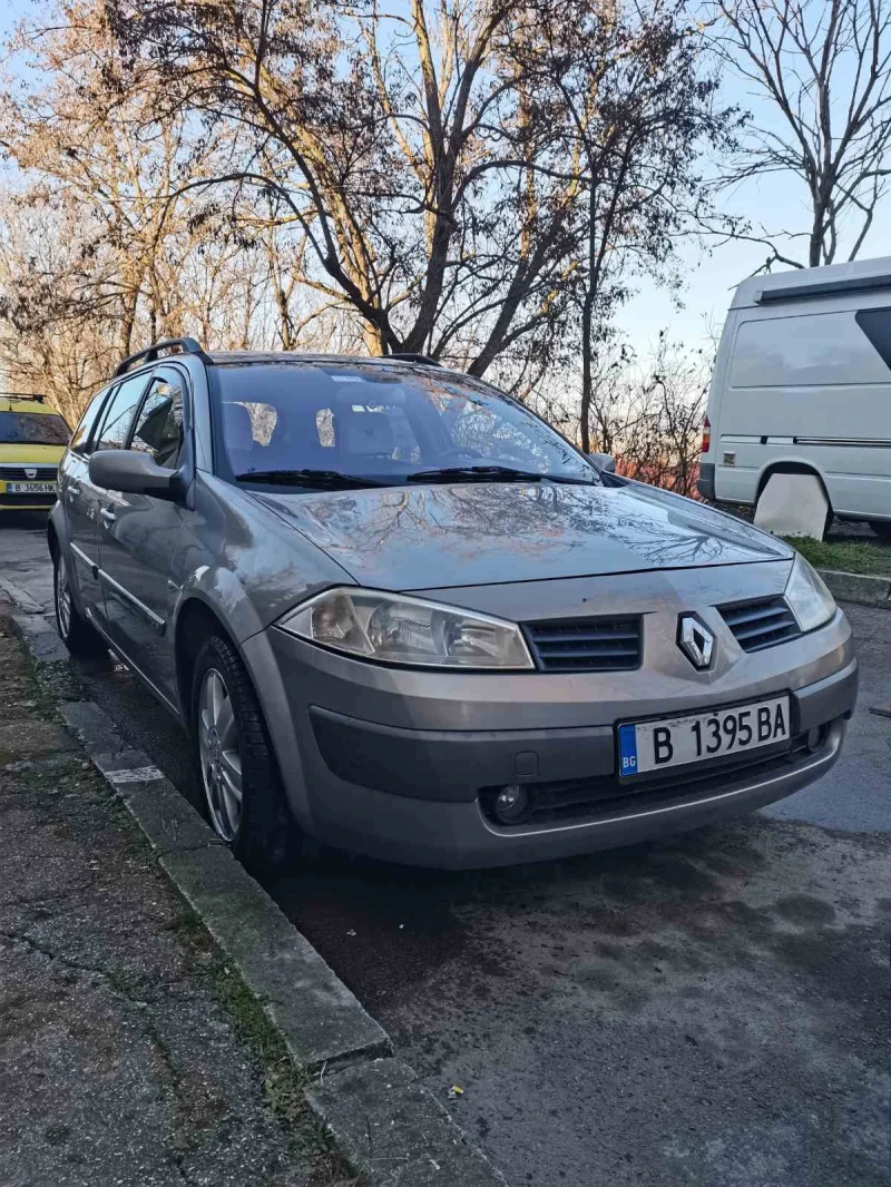 Renault Megane II 1.6 ГАЗ, снимка 1 - Автомобили и джипове - 48731832