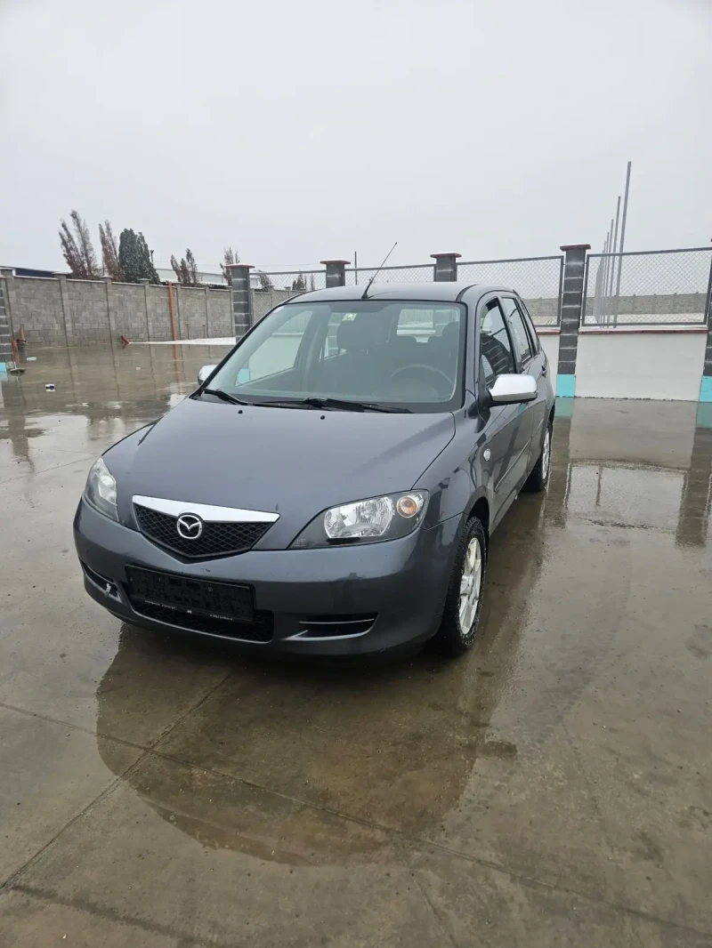 Mazda 2, снимка 1 - Автомобили и джипове - 49154730