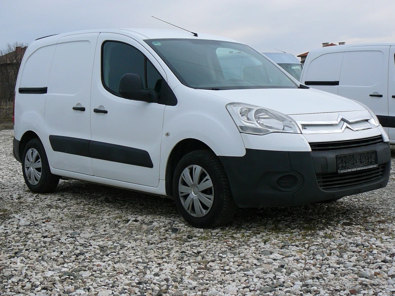 Citroen Berlingo 1.6 hdi Клима 3места, снимка 1 - Автомобили и джипове - 49239174