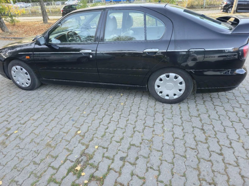 Nissan Primera, снимка 6 - Автомобили и джипове - 52344366