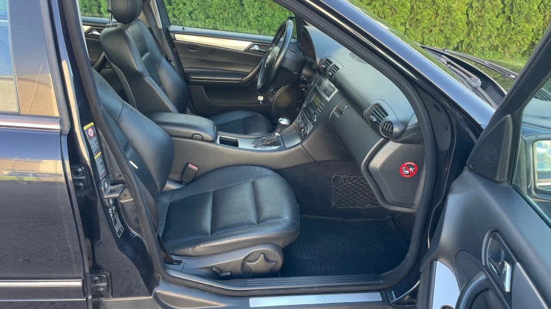 Mercedes-Benz C 220 CDI-AVANGARDE, снимка 14 - Автомобили и джипове - 51530080