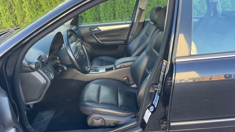 Mercedes-Benz C 220 CDI-AVANGARDE, снимка 9 - Автомобили и джипове - 51530080