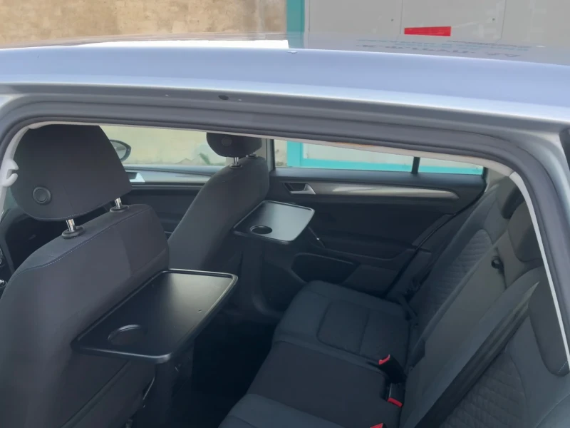 VW Sportsvan 1.5 TSI, снимка 7 - Автомобили и джипове - 52259176