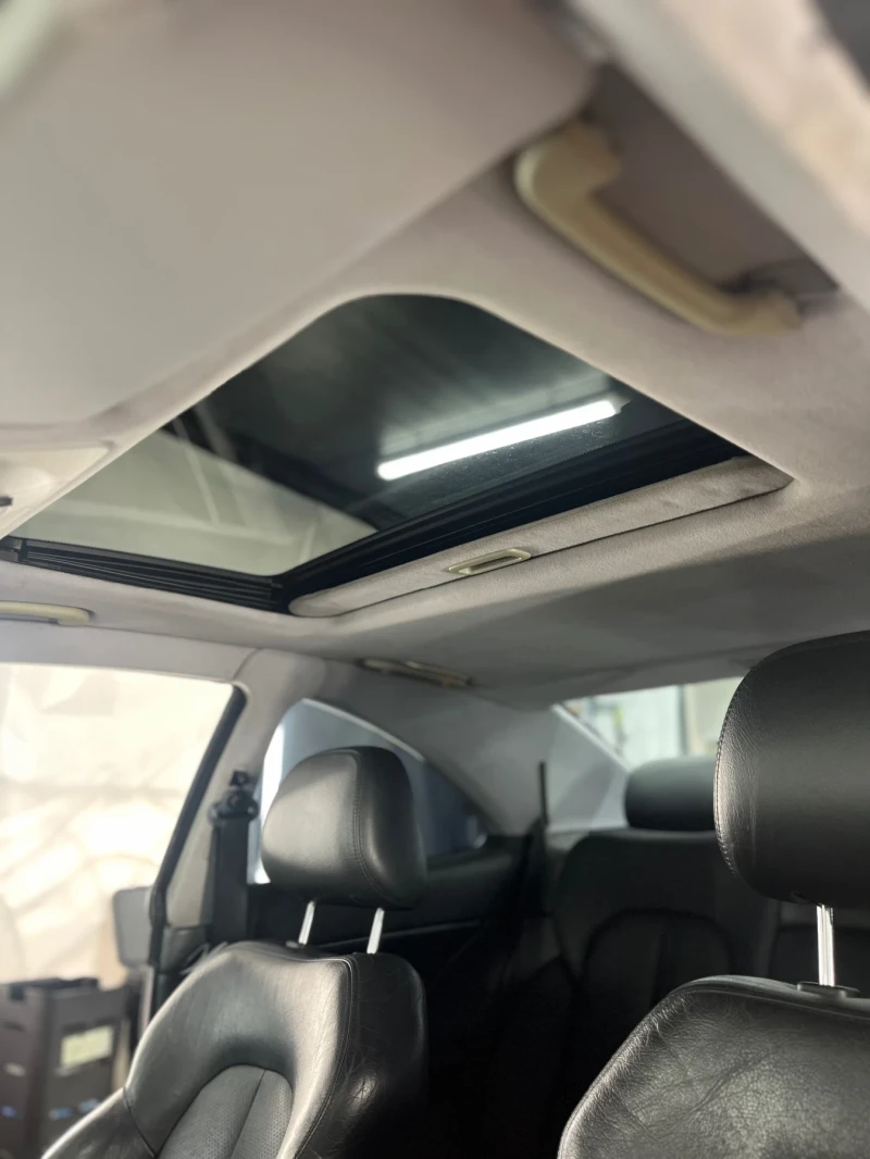 Mercedes-Benz CLK 320, снимка 10 - Автомобили и джипове - 52444393