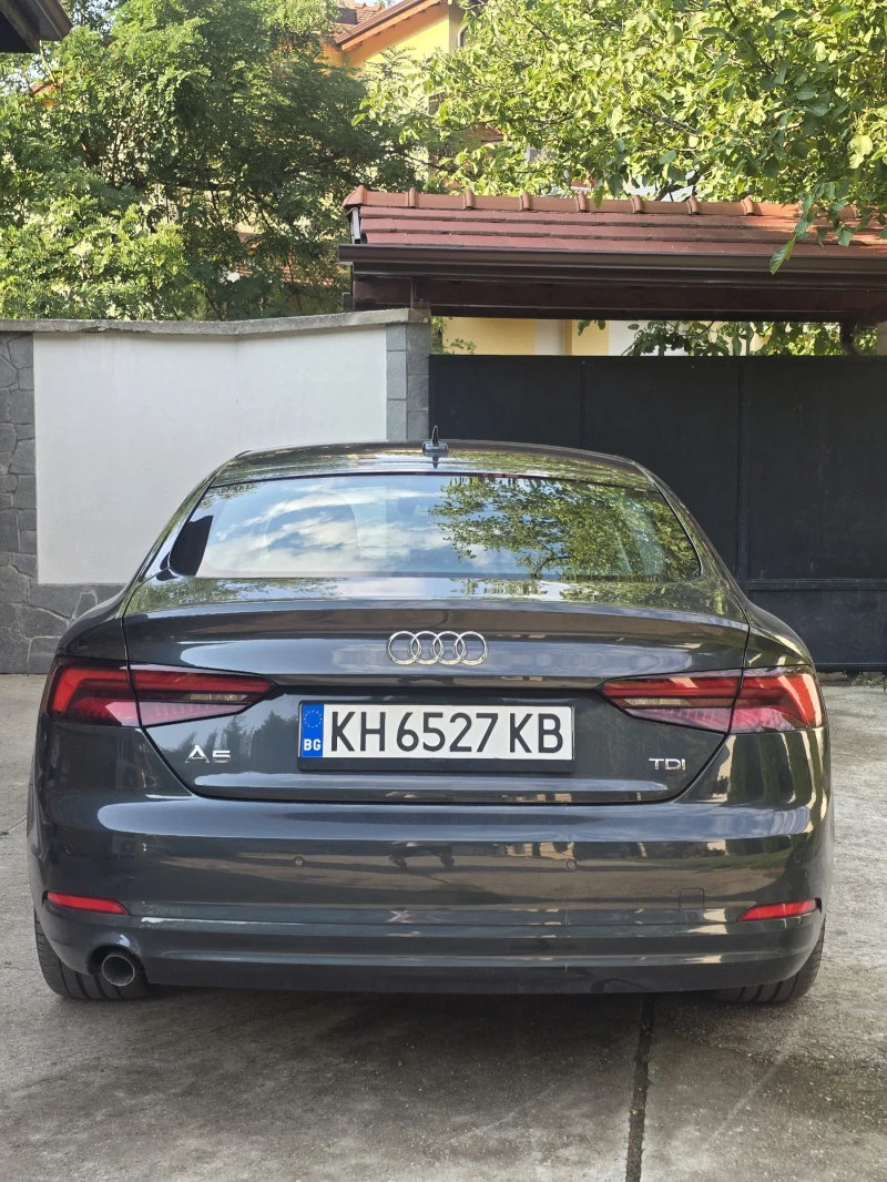 Audi A5 2.0, снимка 5 - Автомобили и джипове - 52662358