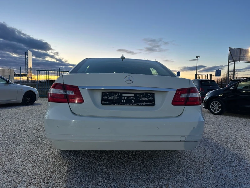 Mercedes-Benz E 220 CDI, снимка 6 - Автомобили и джипове - 52617205