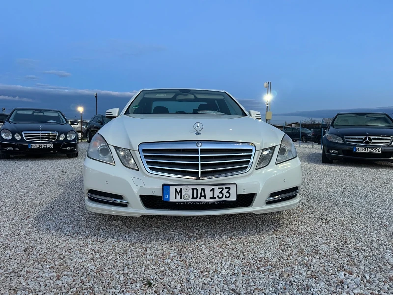 Mercedes-Benz E 220 CDI, снимка 2 - Автомобили и джипове - 52617205