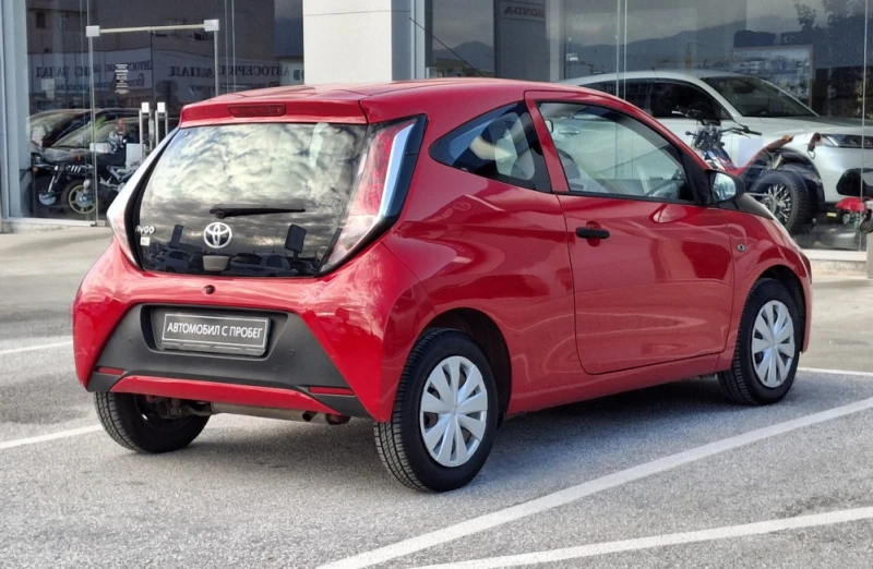 Toyota Aygo 1.0 VVT-i MT, снимка 6 - Автомобили и джипове - 52686942