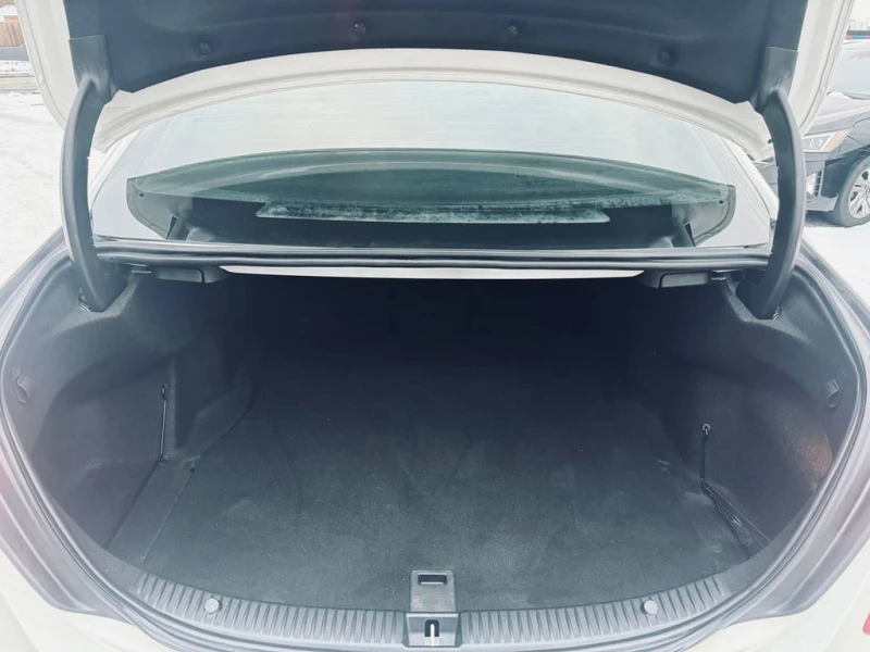 Mercedes-Benz C 300 * 4dr Sdn 4MATIC * CARFAX * ФИНАНСИРАНЕ* КУПИ СЕГА, снимка 5 - Автомобили и джипове - 52692438