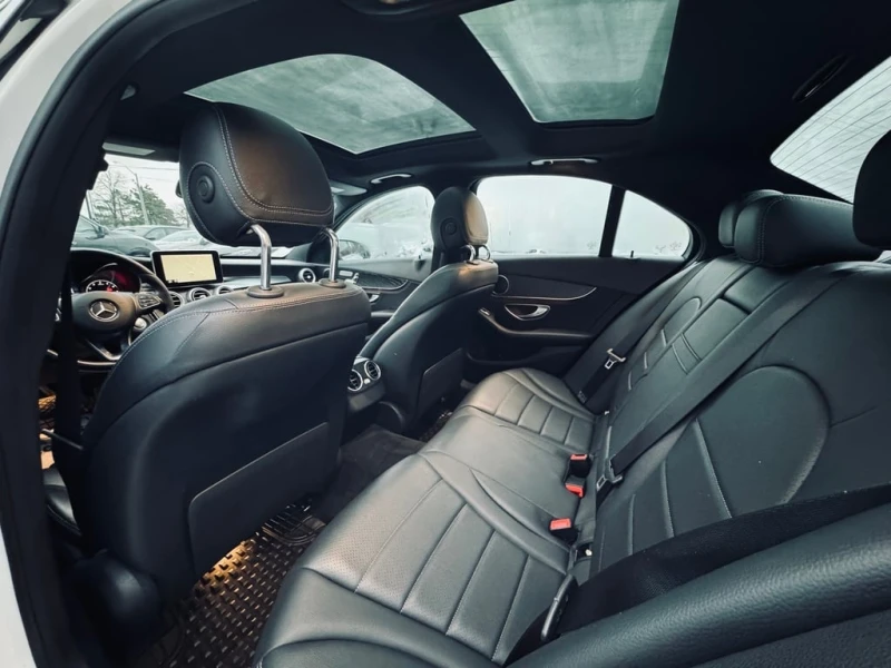 Mercedes-Benz C 300 * 4dr Sdn 4MATIC * CARFAX * ФИНАНСИРАНЕ* КУПИ СЕГА, снимка 8 - Автомобили и джипове - 52692438