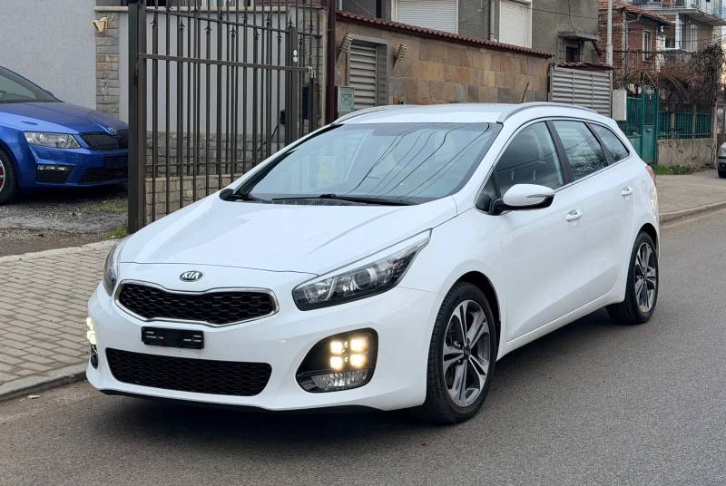 Kia Ceed 1.6D/GT-line/Автоматик/Нов внос Швейцария, снимка 7 - Автомобили и джипове - 52998537