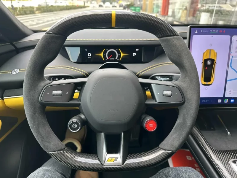 Xiaomi SU7 Ultra , снимка 9 - Автомобили и джипове - 53197238