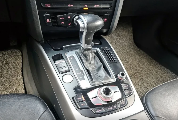 Audi A4 2.0 TDI Quattro | Mobile.bg   15