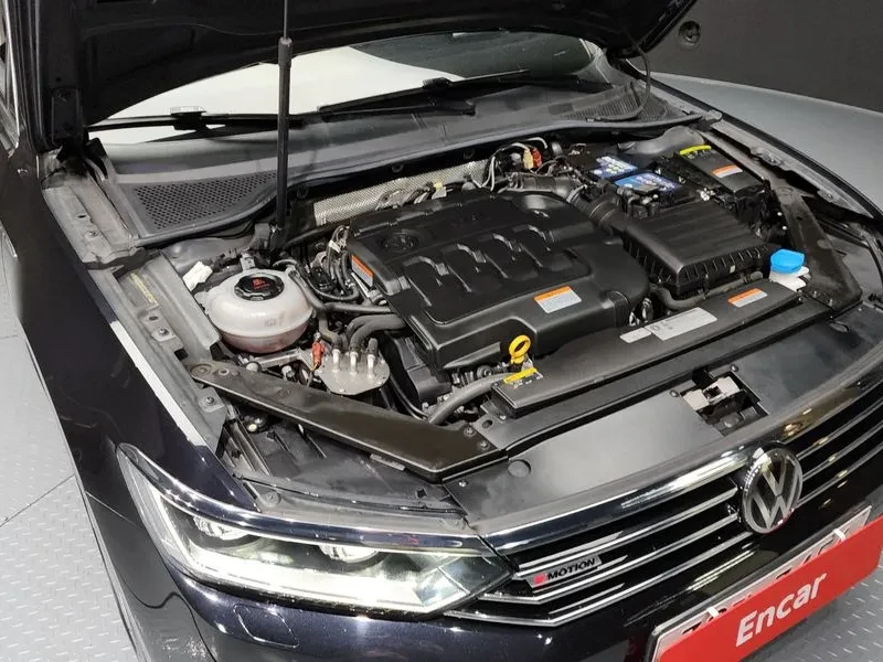 VW Passat 2.0 Tdi 4Motion Prestige - САМО 30% АВАНС, снимка 11 - Автомобили и джипове - 55737194