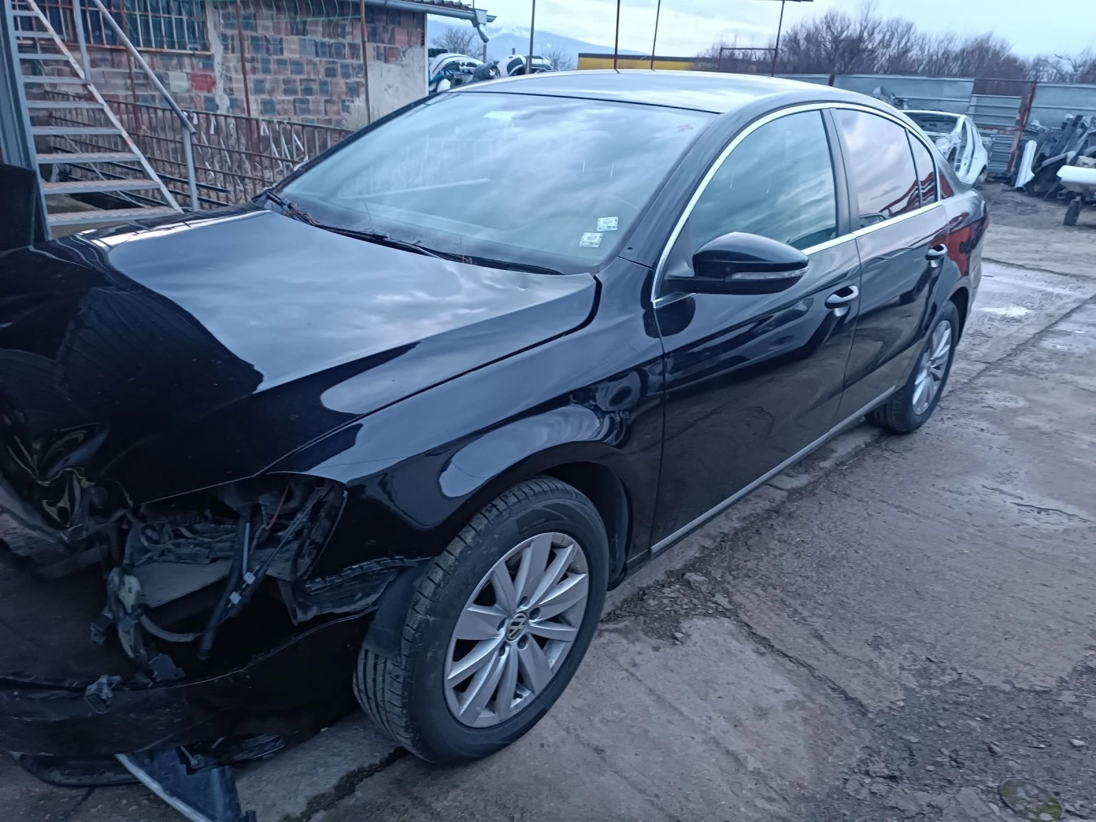 VW Passat 2.0TDI CFG 177k.c. - изображение 2
