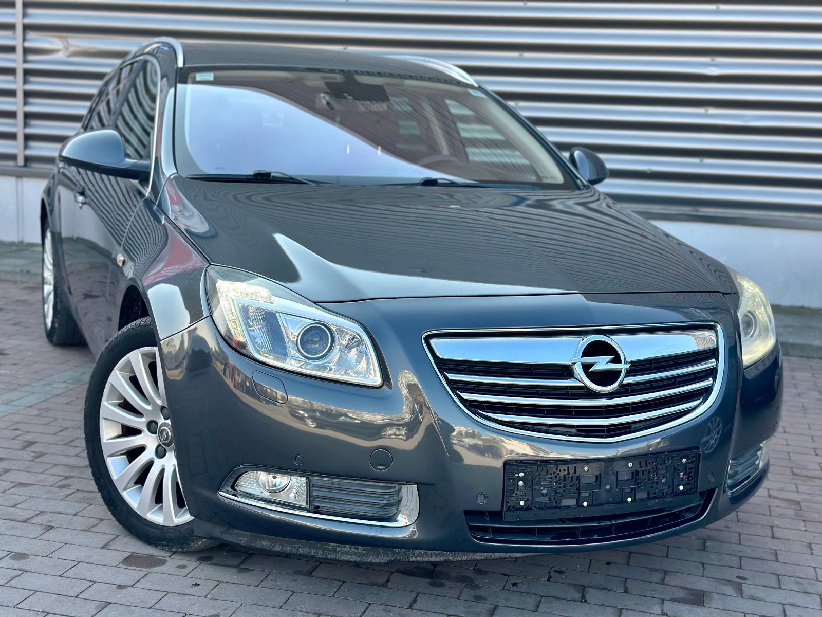 Opel Insignia 2.0 D * АВТОМАТ* НАВИ* EURO5*  - изображение 1