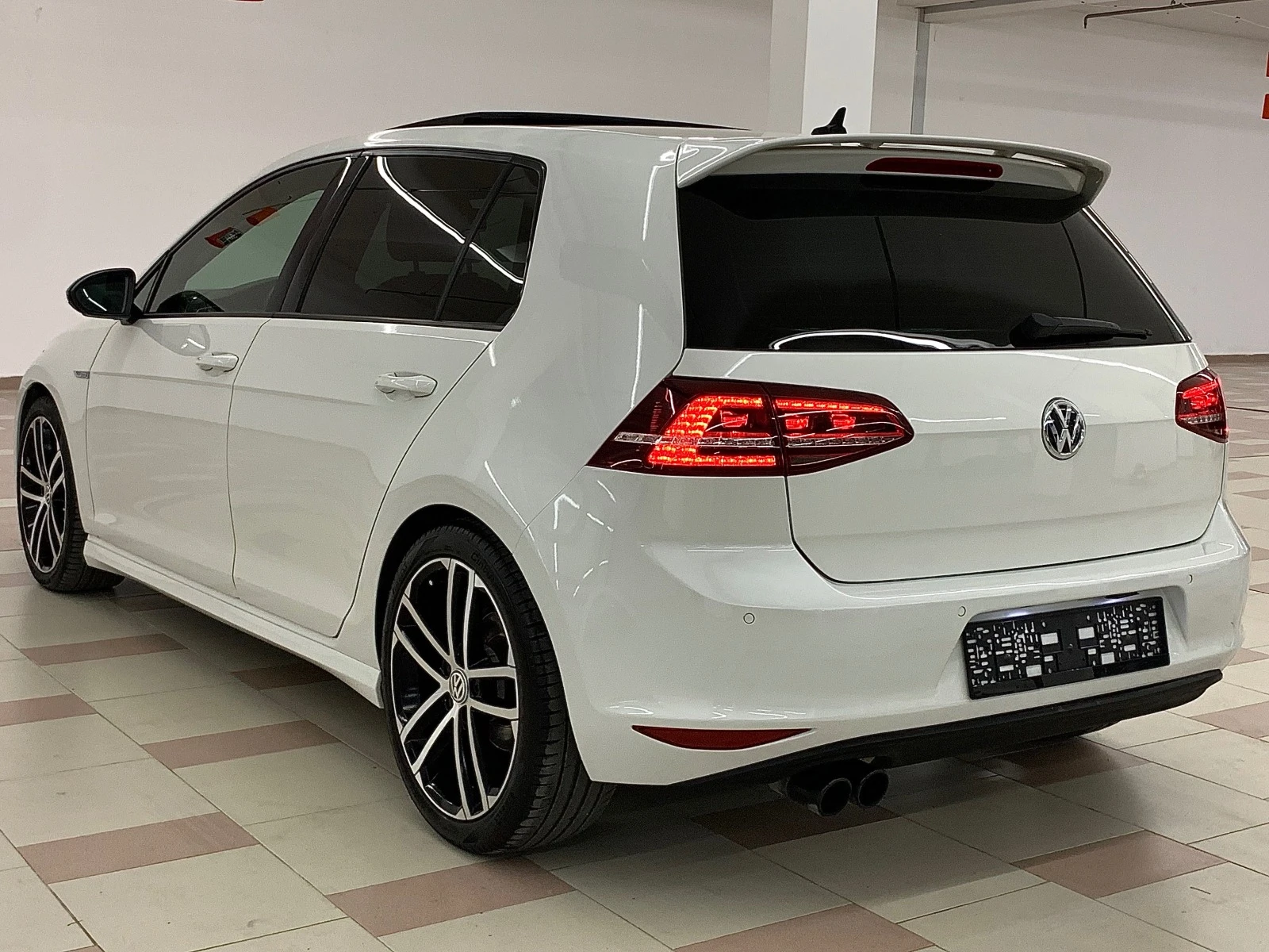 VW Golf GTD 2.0TDI * PANO* KOJA* XENON* NAVI* CAMERA* FULL - изображение 4