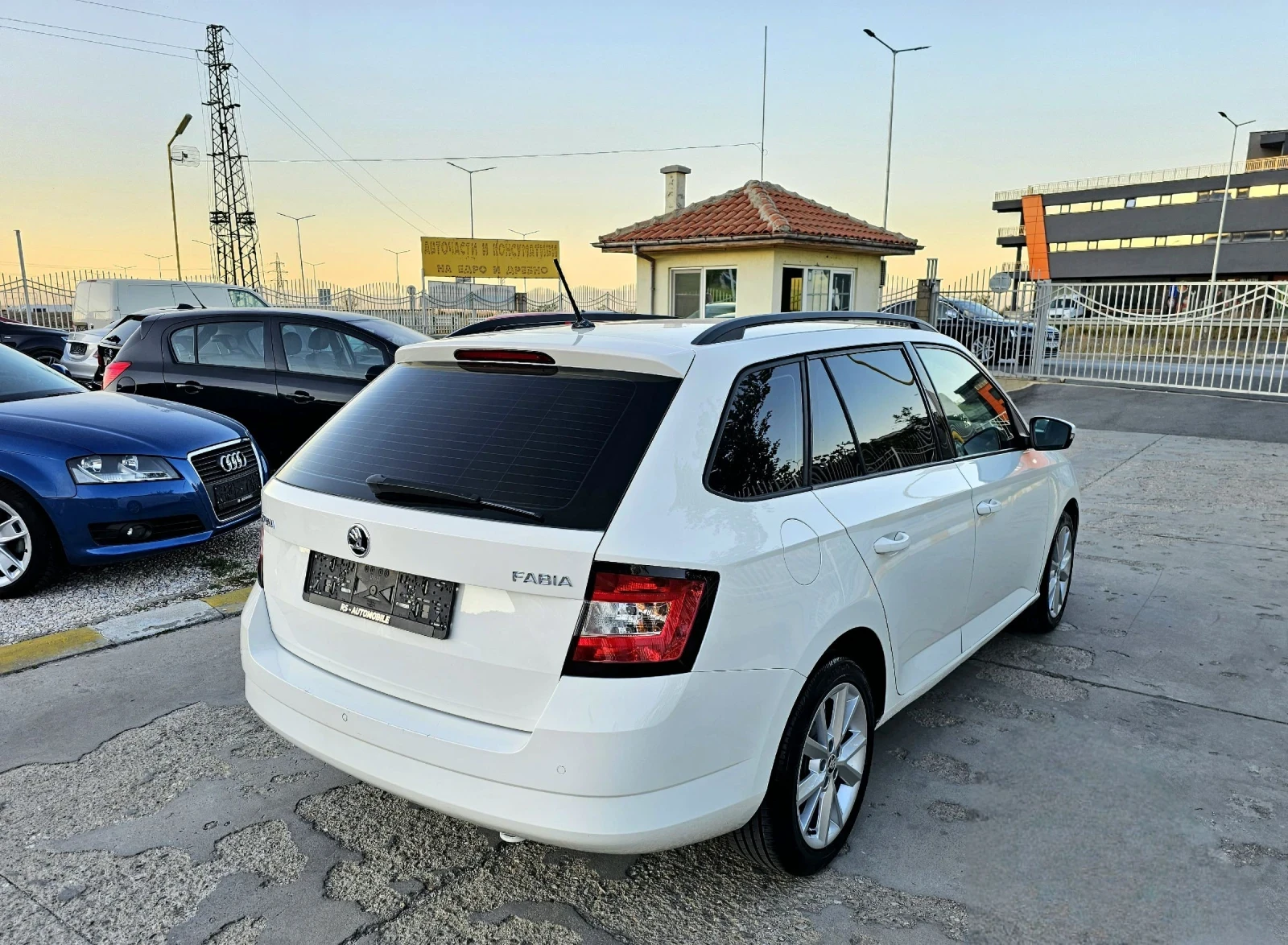 Skoda Fabia Евро6 Парктроник  Автопилот Дистроник - изображение 9